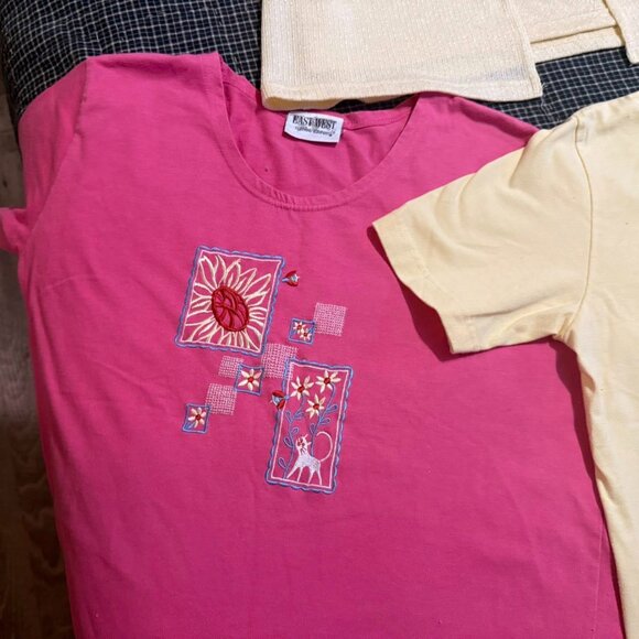 Vintage Top Bundle 5/$25 - Picture 5 of 5